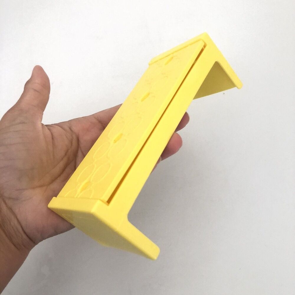 Barbie Dreamhouse 2018 Replacement Part Yellow Coffee Table Converts to Kids Bed